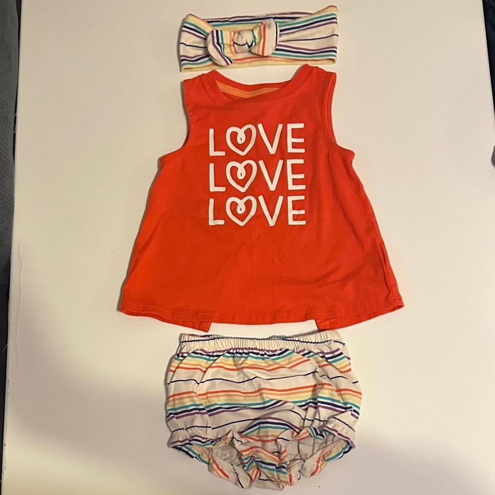 Cat & Jack Love Print Outfit